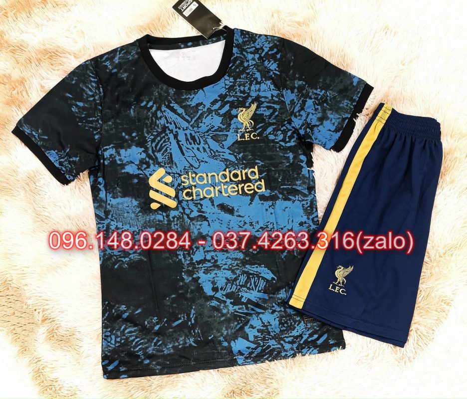 đồ đá banh đẹp mới nhất clb liverpool xanh đen