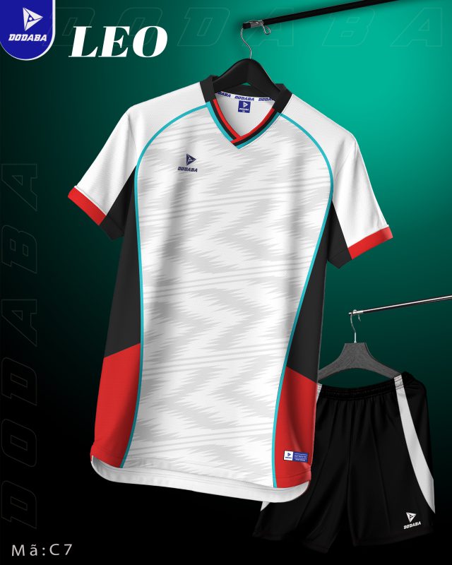đồ đá banh thiết kế đẹp leo màu trắng