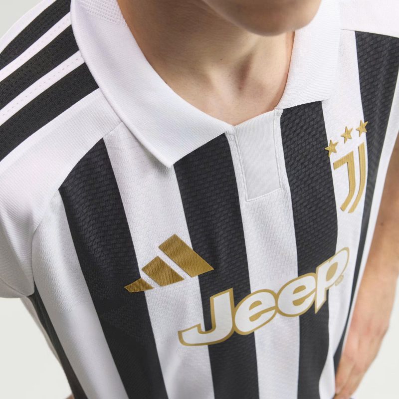 áo juventus 2026-2027 cổ