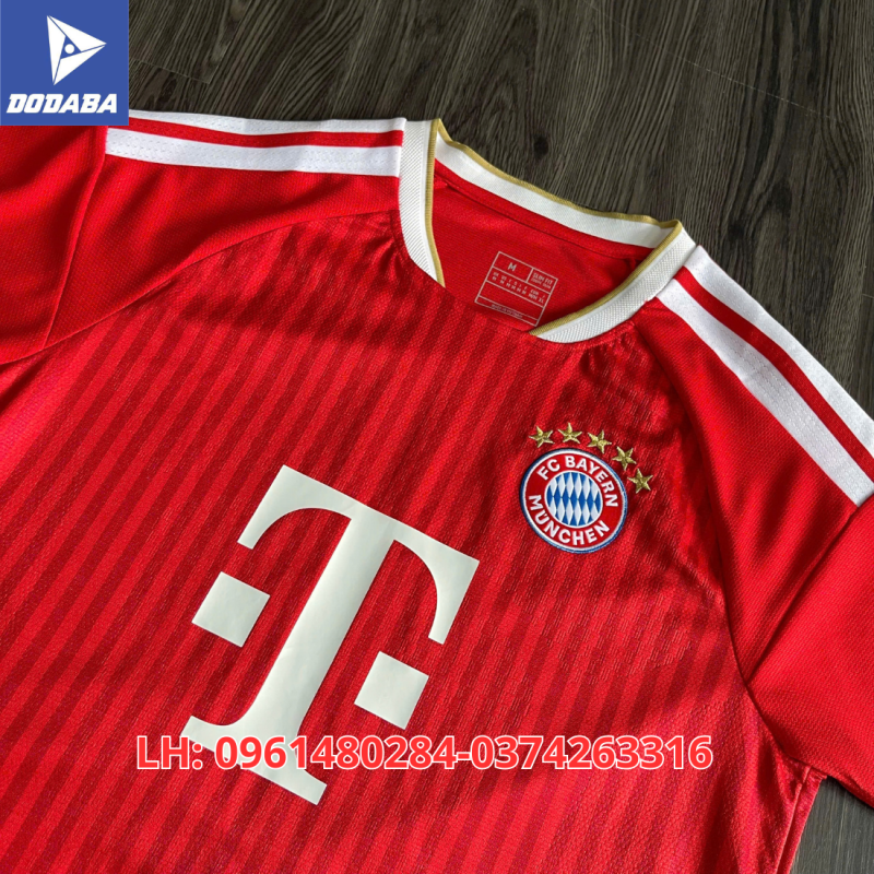áo Bayern Munich mặt trước